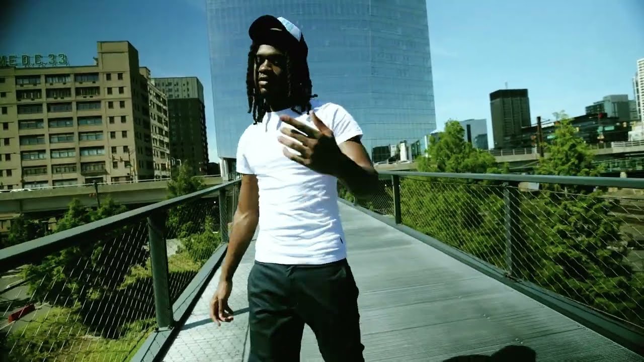 Redd - Unconditional (Official Music Video) auf YouTube ansehen Redd - Unconditional (Official Music Video) auf YouTube ansehen
