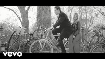 Douwe Bob - Can’t Slow Down (official video)