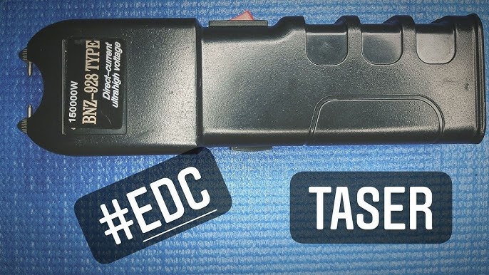 DEFENSA ELECTRICA TASER ERGONOMICA POTENTE CON DESCONECTOR DE SEGURIDAD CON  4.800.000 VOLTIOS