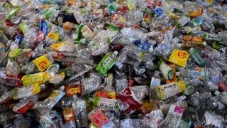 Taiwan turns plastic junk into wearable goods
