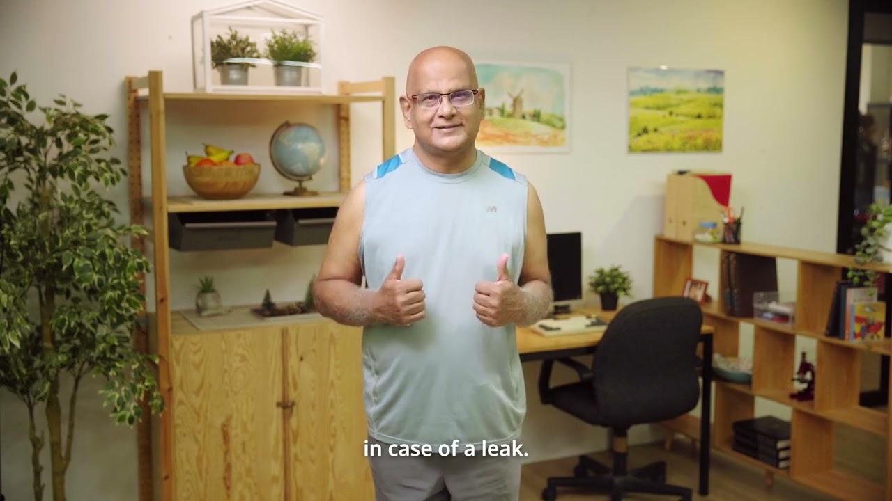 Coloplast-OAS Healthy Lifestyle Exercise - Swimming With An Ostomy