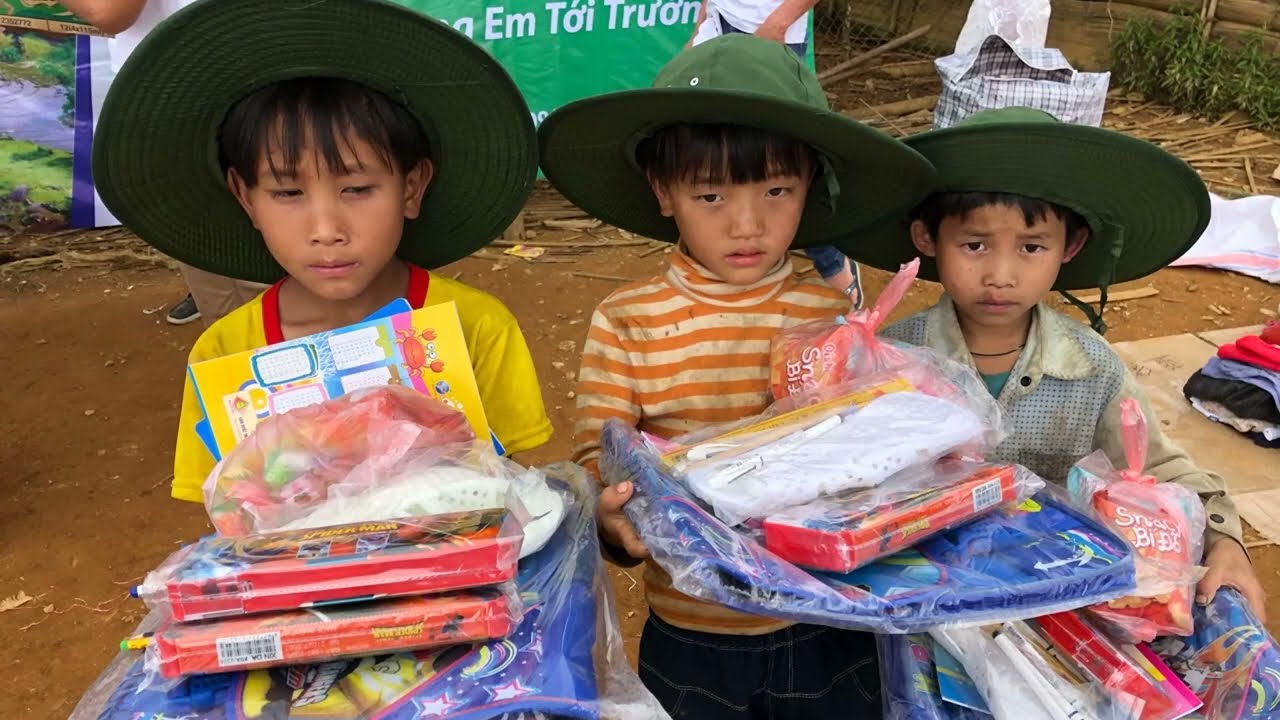 Equipo Horizon Vietnam Travel Humanitario 2018 | Horizon Vietnam Viaje