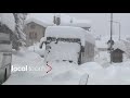 Val di Zoldo nella tormenta. Tantissima neve al suolo: bus circondati