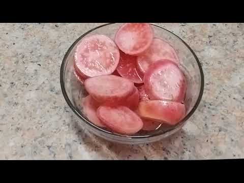 5 минут и вкуснейшая закусочка под водочку и шашлычок! Редис - вечером маринуешь - утром кушаешь!