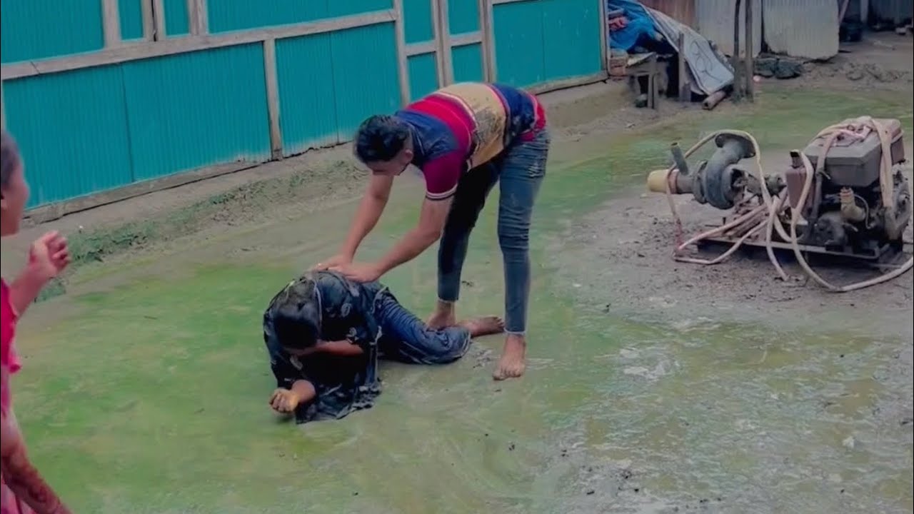 বিয়ে মানেই আনন্দ উল্লাস আর সাথে যদি থাকে ভাবি 🥰