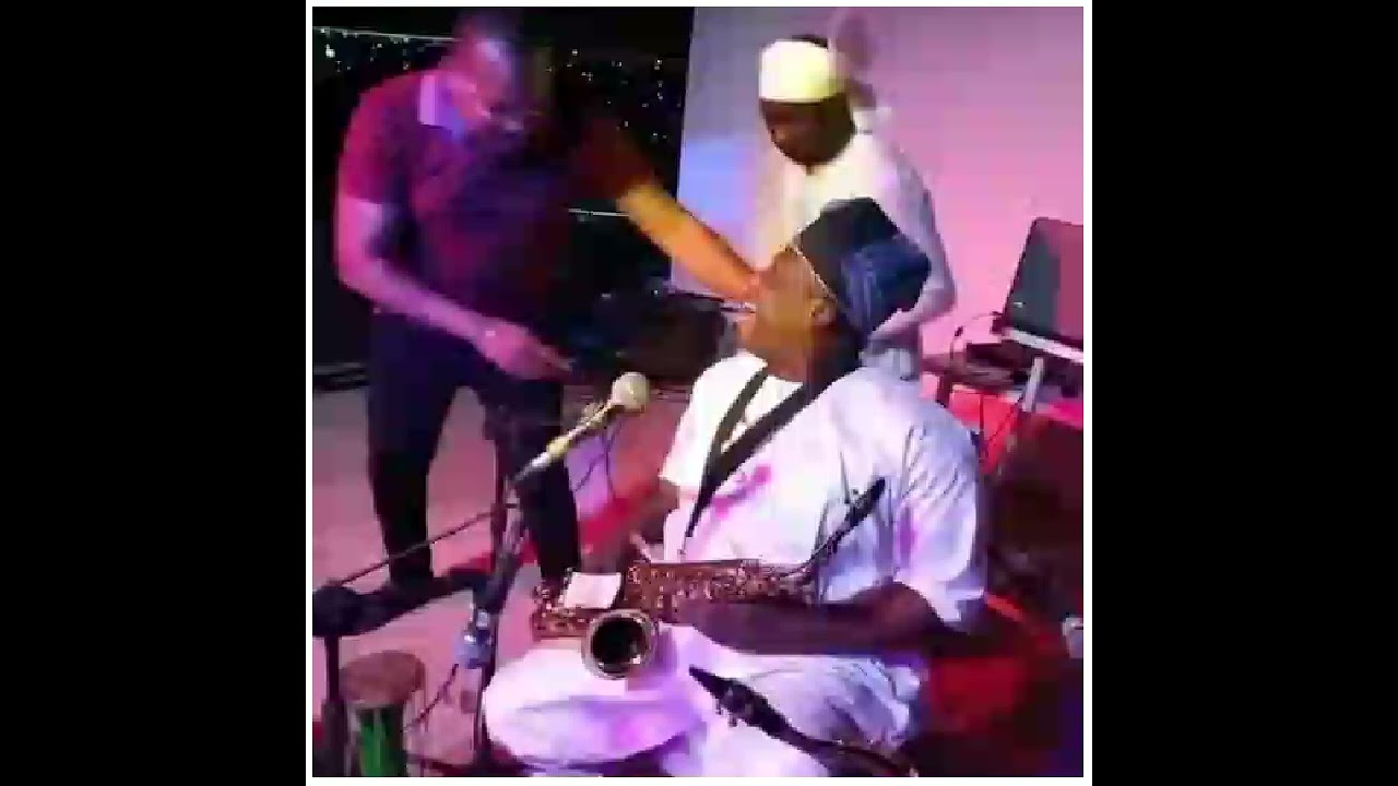 OTIS NEWTON_AWOLA AWALODÉ