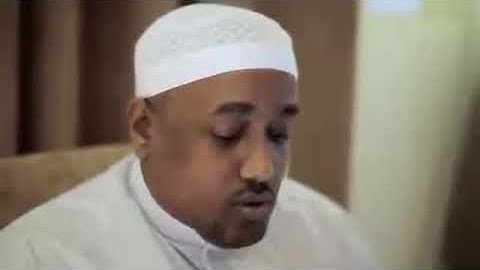 القارئ اكرم العروسي رحمه الله