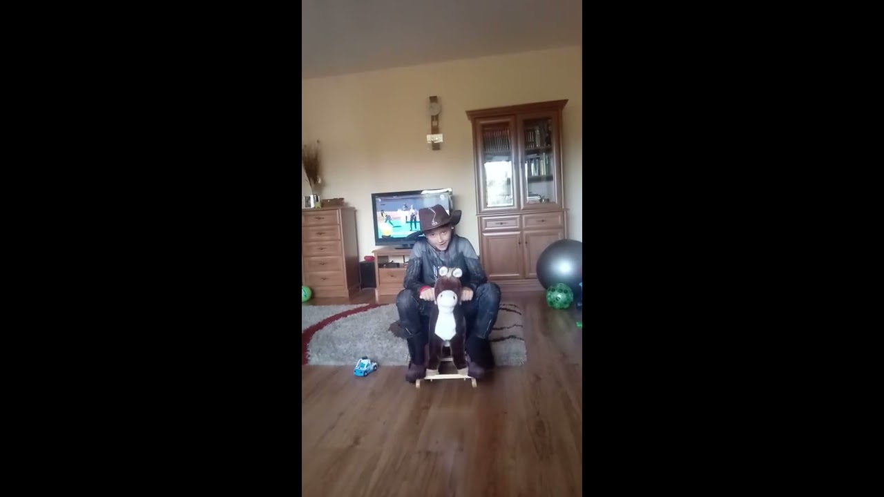 Take my horse to the hotel room 🐴 YouTube