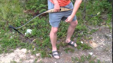 How to Use a Bow Stringer