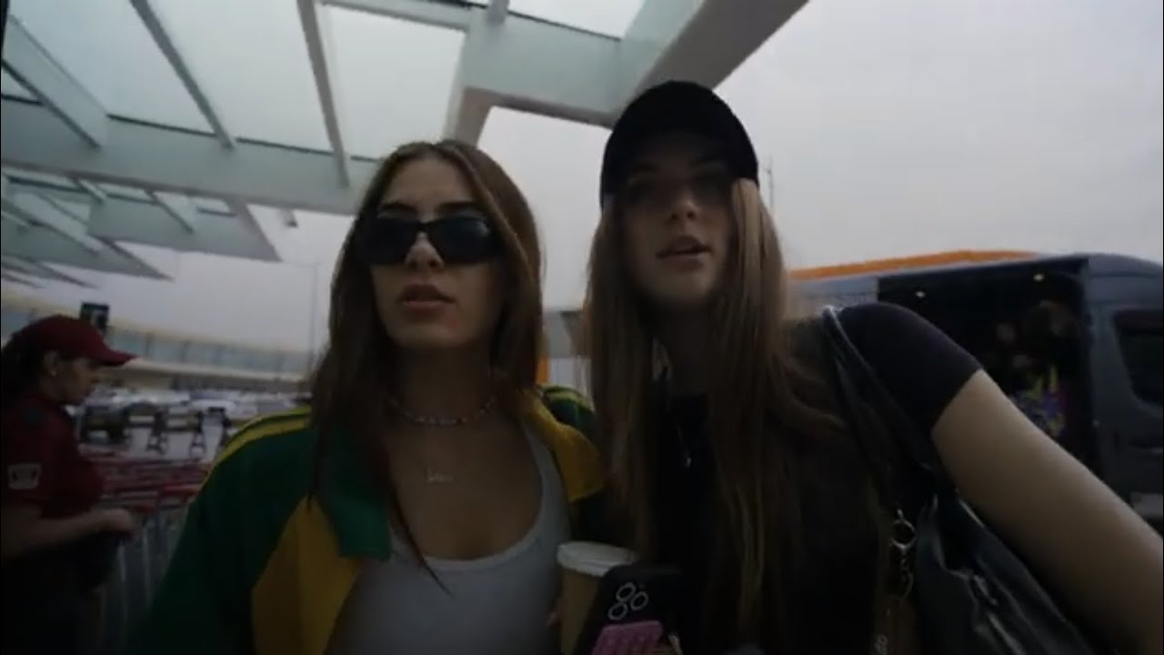 Momentos da Saby no 'São Paulo We Love You!!🇧🇷 - Now United vlog' 