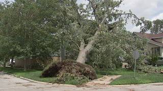 Chicago-area storm recovery At least 7 storm-related deaths across Indiana power outages continue