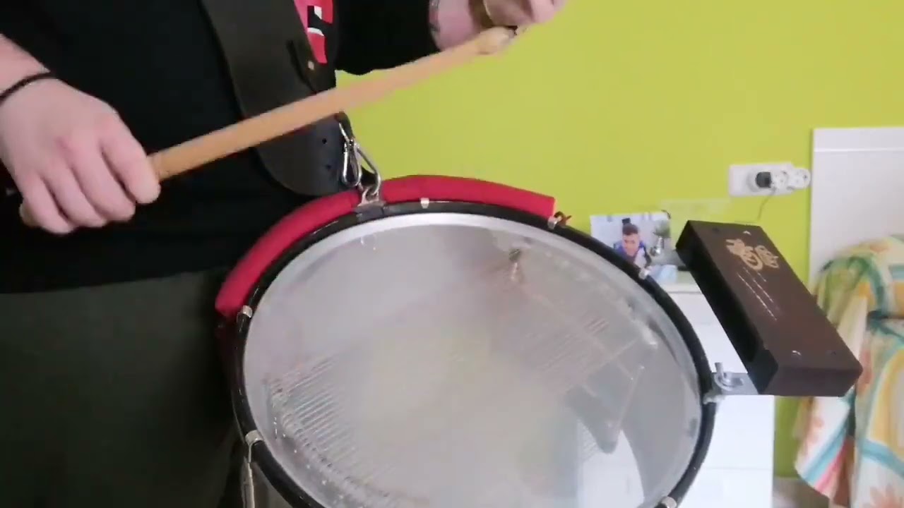 CAMINANDO VA POR TIENTOS (batería) VIRGEN DE LOS REYES.