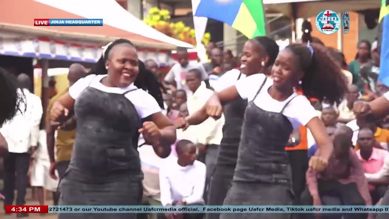 ENJIRI YA YESU EBUNYE ABYAALO, EBUGUMU LYAKATONDA - BLESSED CHOIR.