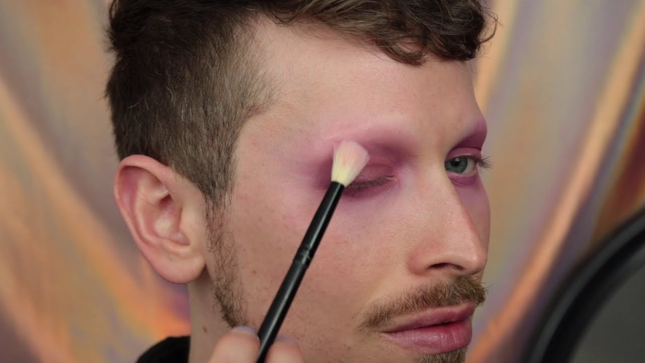 Euphoria Makeup - Rue Messy Glitter Look