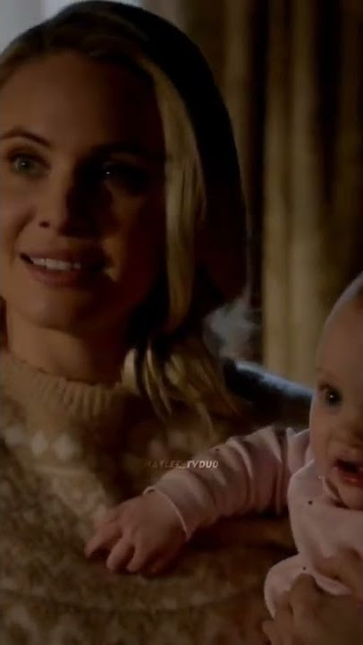 Hope was happy to see Klaus #hopemikaelson #klausmikaelson #tvd #legacies