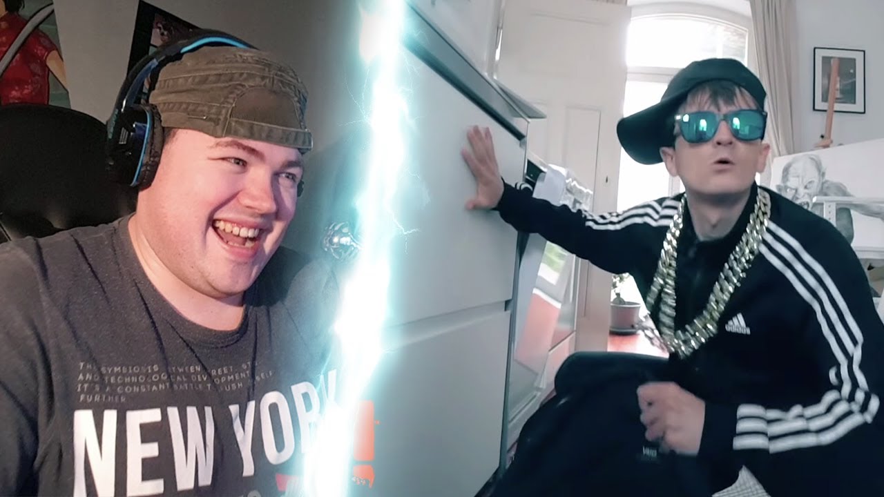 Leider wahr: Mein Sohn denkt er wäre Capital Bra... | Hilf Dir | REAKTION