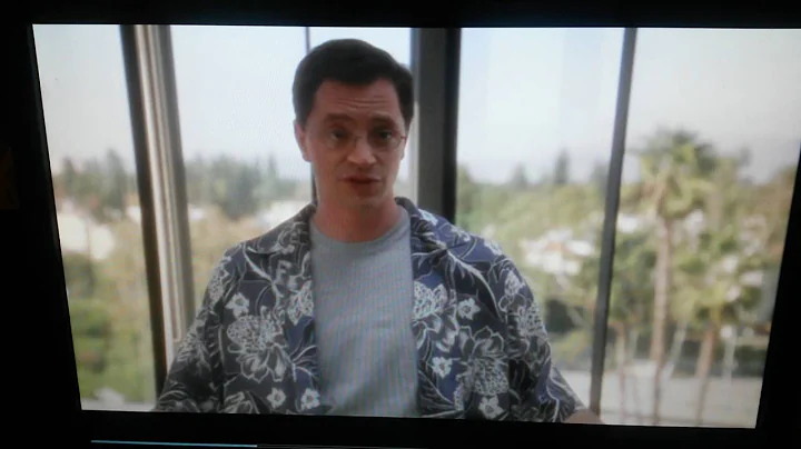 Sam Seaborn asks Will Bailey to postpone his vacat...