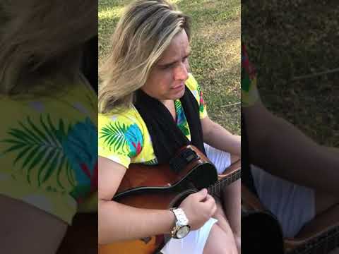 “Será” na voz e violão de Marlus Viana