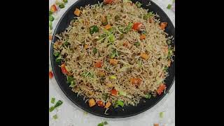5 min Veg Fried Rice Recipe | Restaurant Style | Indo Chinese Fusion Recipe | Quick Recipe #Shorts