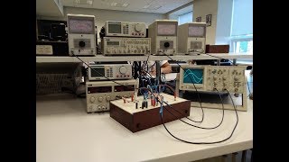 Circuit theory lab - measuring phase shift