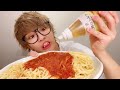 パスタにはちみつを入れると美味いと聞いたので大量に入れてみたwwwwww