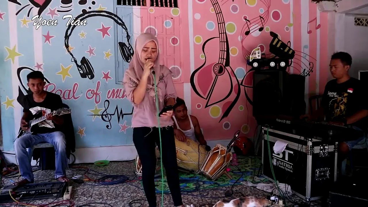 MIX DANGDUT KLASIK PALING ENAK DI DENGAR   ENI MONROE