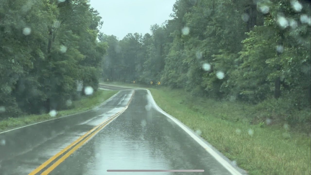 A scenic drive in the rain - YouTube