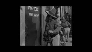 Stooge Moments: Dangaroos.. kip awah