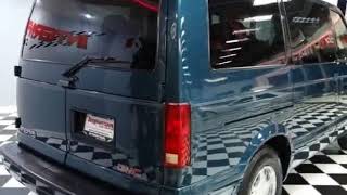 2000 GMC Safari Passenger Ext 111" WB RWD Van - Lombard, IL