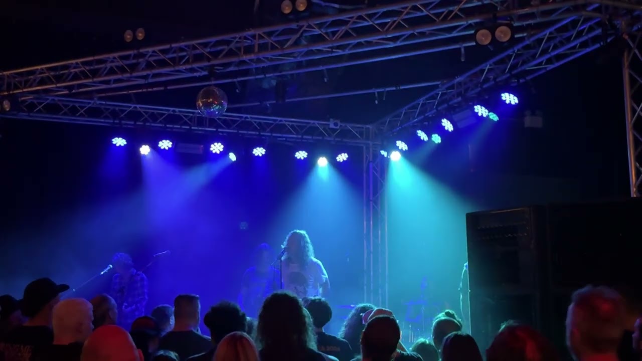 Candlebox - Breath Me In (Live - Sydney Metro)