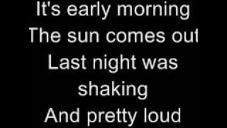 Scorpions - Rock You Like A Hurricane(with lyrics)