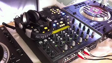 Numark V7 link not working properly