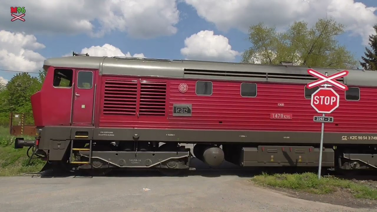 Železniční přejezd Kralovice u Rakovníka #2 [P1757] - 8.5.2022 / Czech railroad crossing