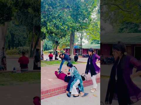 বেডি মানুষ 🤣#তেতুল_গাছের_পেত্নী #youtube #shorts #shortsvideo #comedy #funnyvideo #viralvideo