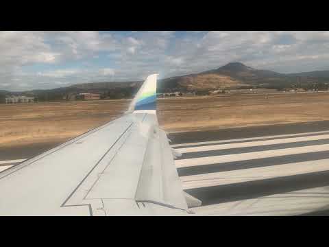 Alaska ERJ 175 departure out of Medford Oregon 