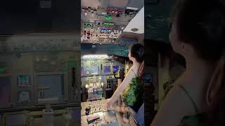 Beautiful Pilot – Female Captain in the Cockpit (94) #shorts #video #pilot #aircraft #tiktok #travel