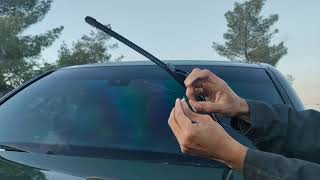 How to replace wiper blades for a 2021 Toyota Tacoma