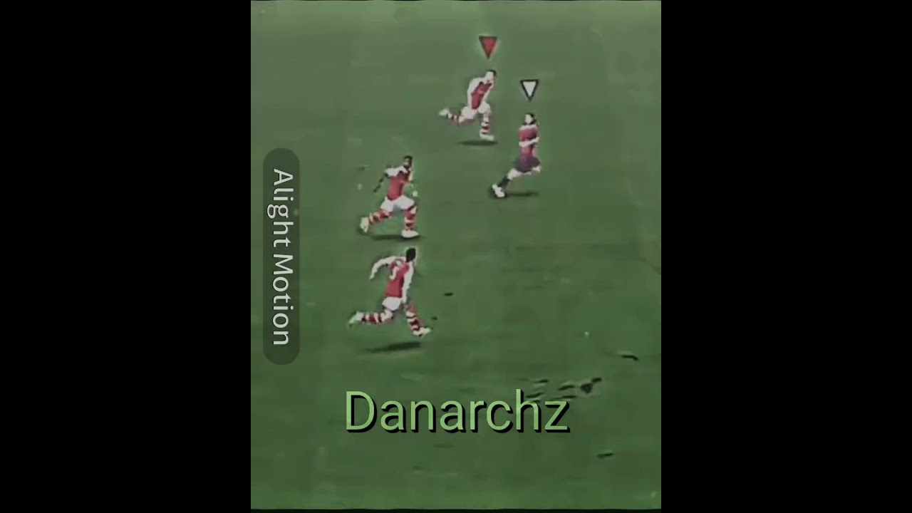 Long pass gone wrong! 💀