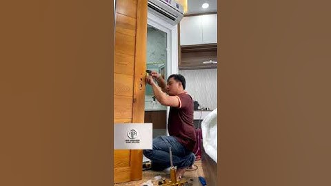 Hướng dẫn lắp khóa vân tay cửa gỗ