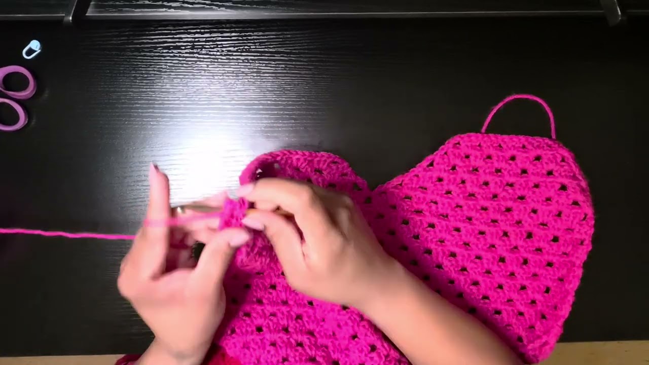 How to round your Granny Square Hood.