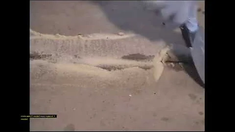 Como corrigir fissuras em piso de concreto?