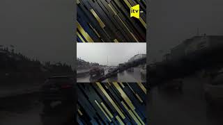 Güclü Yağış Sumqayıt Istiqamətində Tıxaca Səbəb Oldu