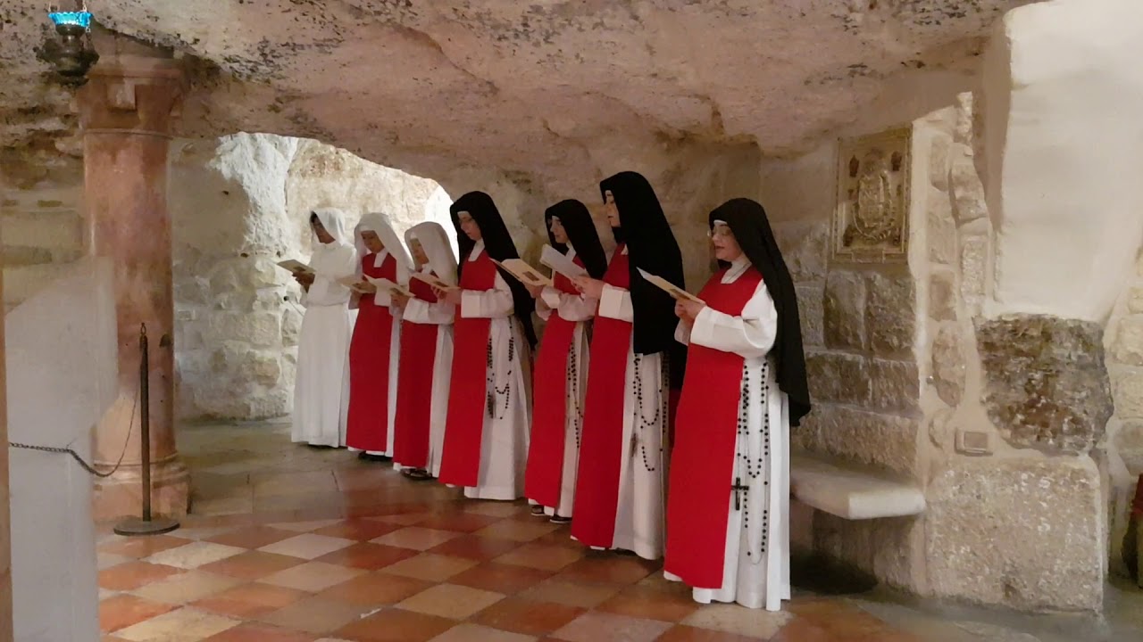 Milk Grotto Church, Bethlehem - very rare singing by the Nuns of the church