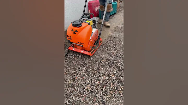Plate compactor #construction #mason #stucco #concrete #pavers #stayathomemom