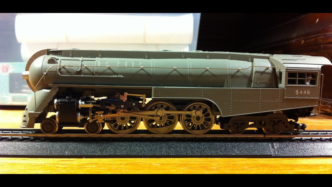  Streamlined Hudson ~ 1972 ~ HO Scale Model Trains - YouTube