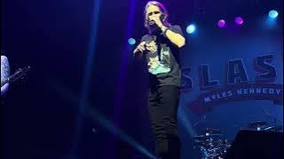 Slash feat. Myles Kennedy & The Conspirators - Fill My World (Paris, le Zénith, 29/04/2024)