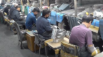 튼튼한 밀폐용기가 만들어지는 과정. 오래된 한국의 스텐용기 공장