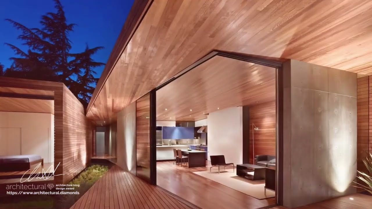 Bal House in Menlo Park, United States by Terry & Terry Architecture