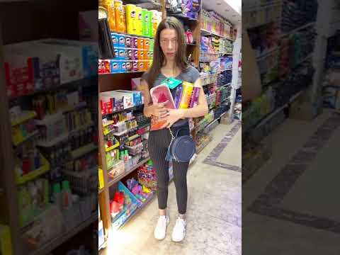 بابى ايه دا دا انتى واقفه فى ماركت عم عبدو البواب كفايه كفايه بجد جتكم قرف