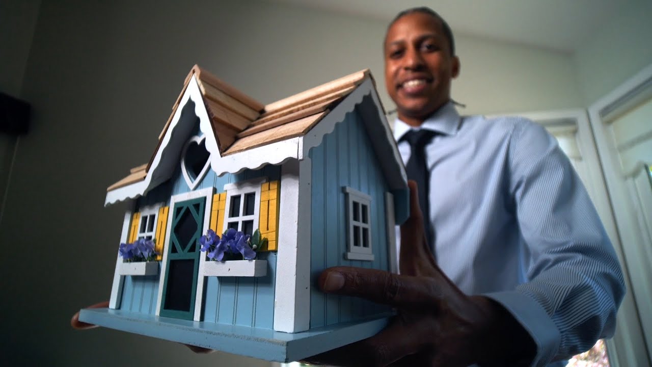 Real Estate Agent | Realtor | Free Footage - Videos for content creators